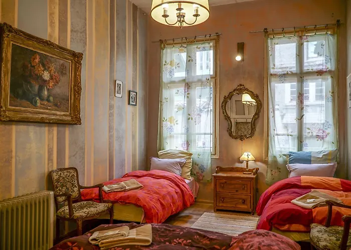 Rooster * Veliko Tarnovo